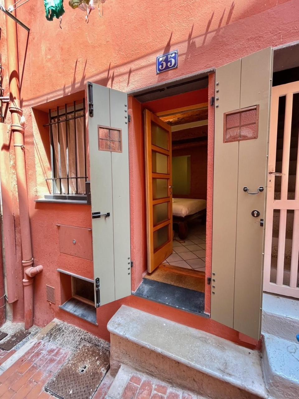 Apartment Charmants 2 Pieces, Vielle Menton